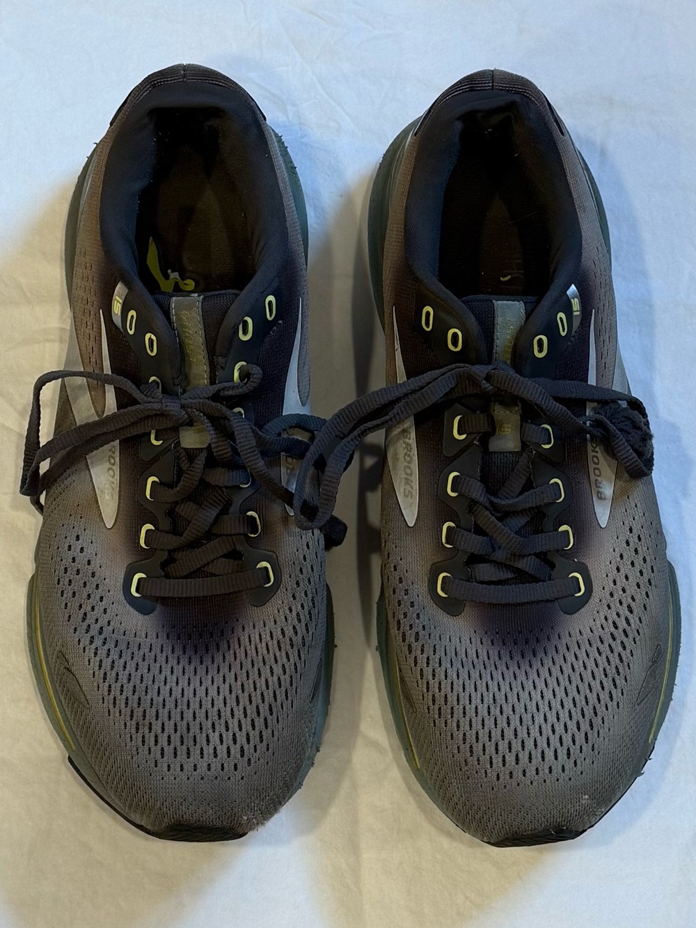 Brooks Ghost 15 Grey/Oyster/Cloud Blue Training Tennis Shoes Men's Size 9